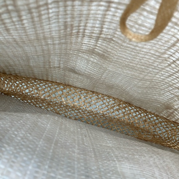 Cream and Red Floral Tote with Bamboo Handles - Picture 8 of 14